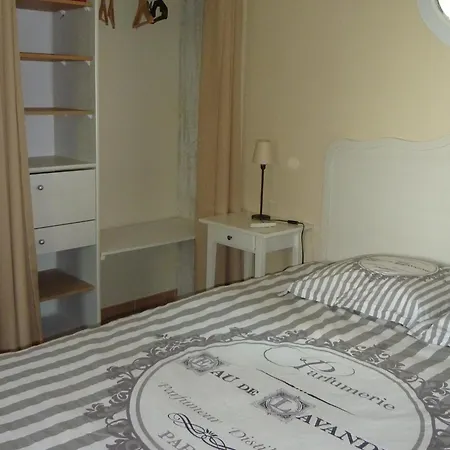 Inviting In Paul Trois Chateaux With Pool * Saint-Paul-Trois-Chateaux