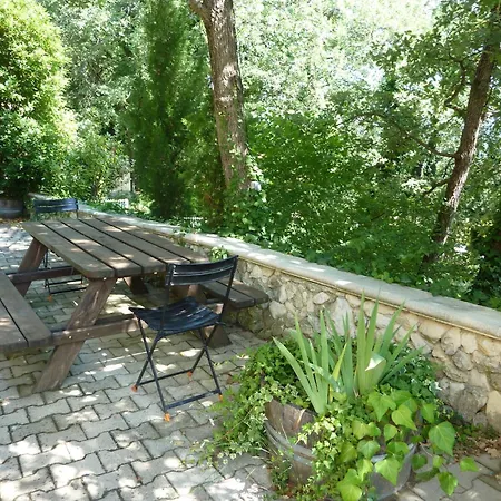 Inviting In Paul Trois Chateaux With Pool Saint-Paul-Trois-Chateaux
